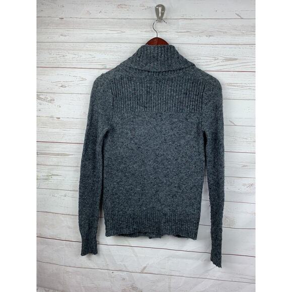 American Eagle Sweater Womens small Gray Wool Button Cardigan Pockets Academia‎ - Picture 2 of 7